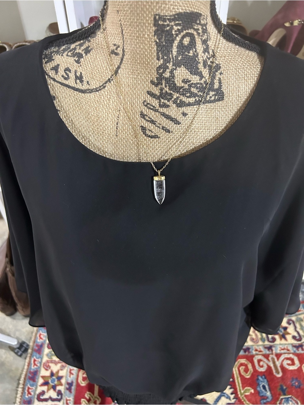 Stella & Dot Gold Tone Necklace with Clear Crystal Point Pendant